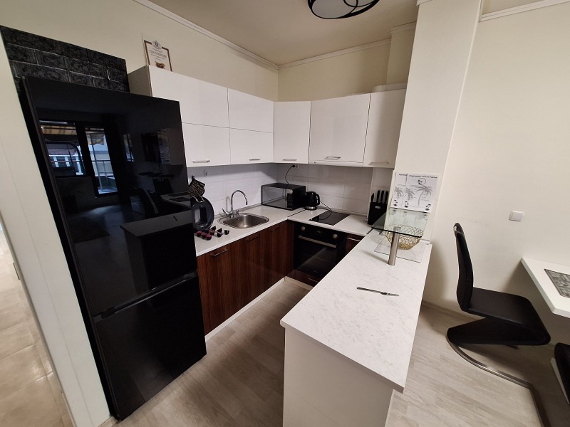 De inchiriat  1 dormitor Sofia , Lozeneț , 104 mp | 74798753 - imagine [3]