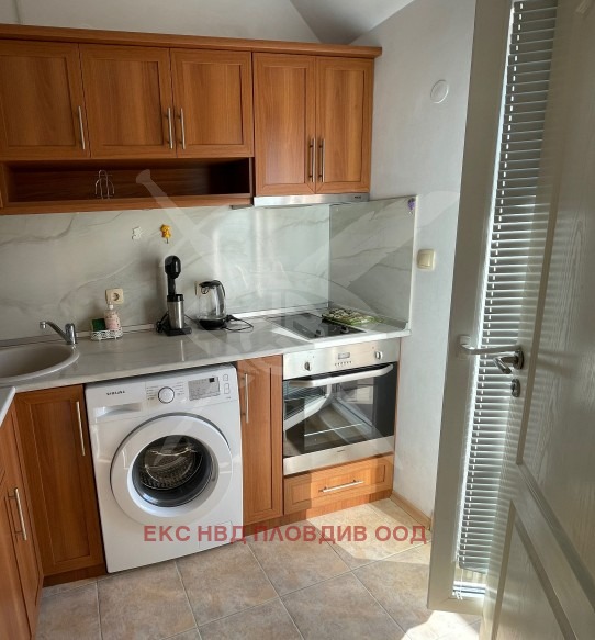 Дава под наем 2-СТАЕН, гр. Пловдив, Център, снимка 2 - Апартаменти - 53948892