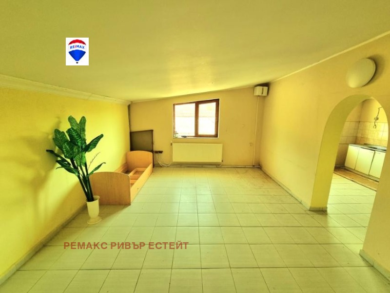 Дава под наем БИЗНЕС ИМОТ, гр. Русе, Средна кула, снимка 11 - Други - 50989355