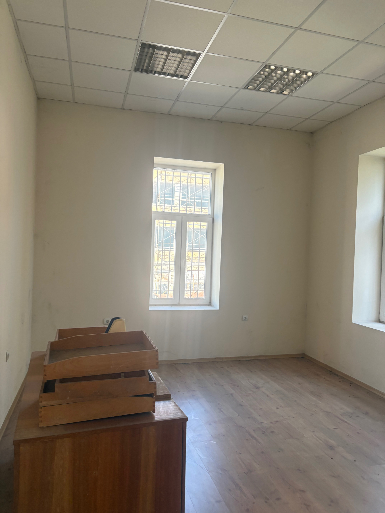 Дава под наем ОФИС, гр. Стара Загора, Център, снимка 2 - Офиси - 56469256