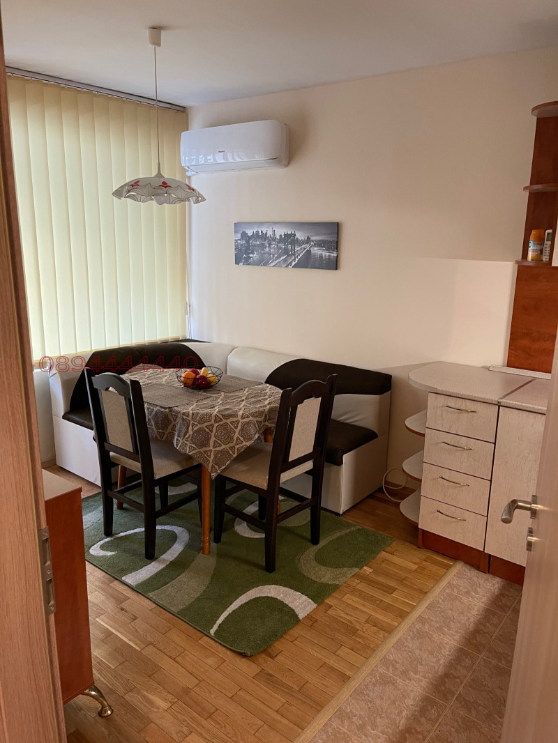 Zu vermieten  1 Schlafzimmer Sofia , Belite brezi , 55 qm | 28994323 - Bild [2]