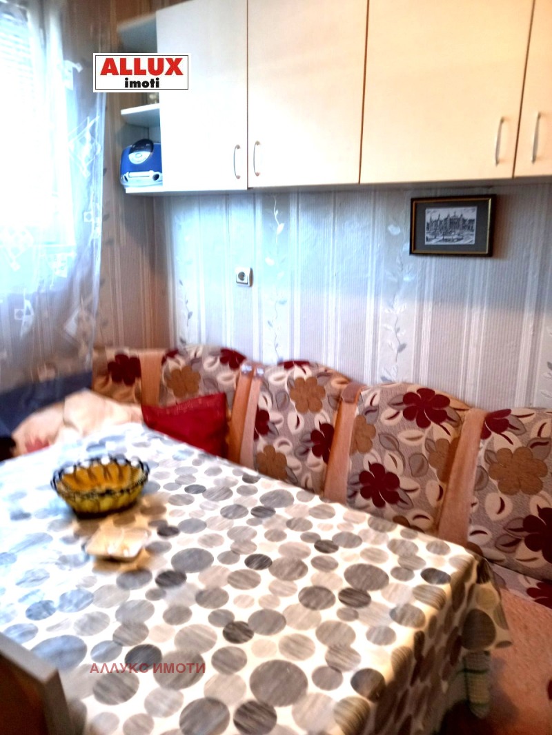 Дава под наем 3-СТАЕН, гр. Русе, Хъшове, снимка 6 - Апартаменти - 53267546