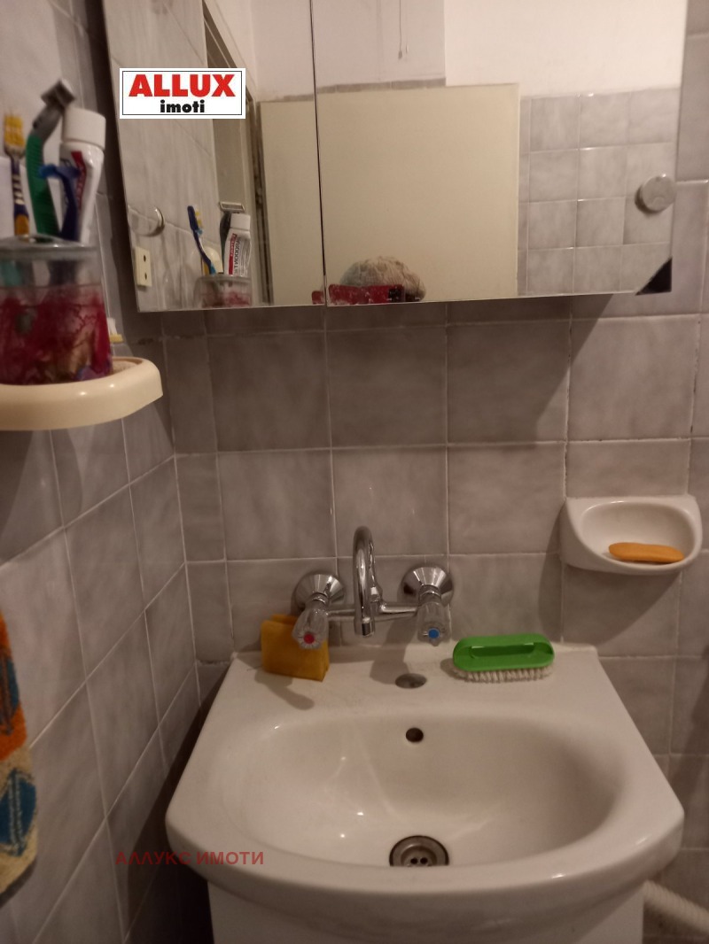 Дава под наем 3-СТАЕН, гр. Русе, Хъшове, снимка 4 - Апартаменти - 53267546