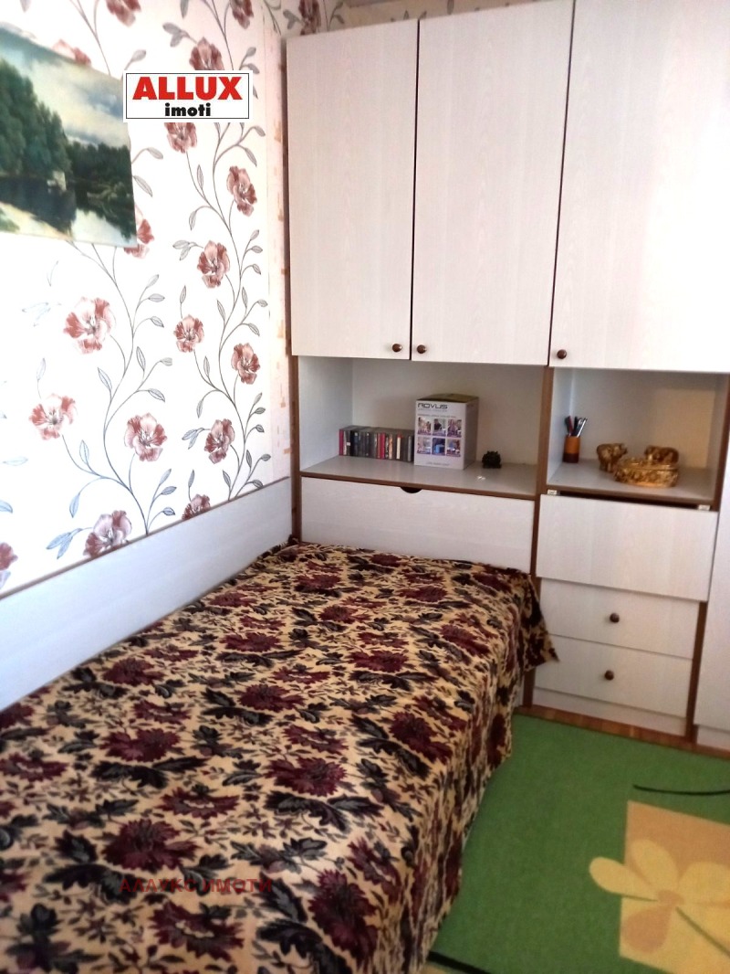 Дава под наем 3-СТАЕН, гр. Русе, Хъшове, снимка 3 - Апартаменти - 53267546