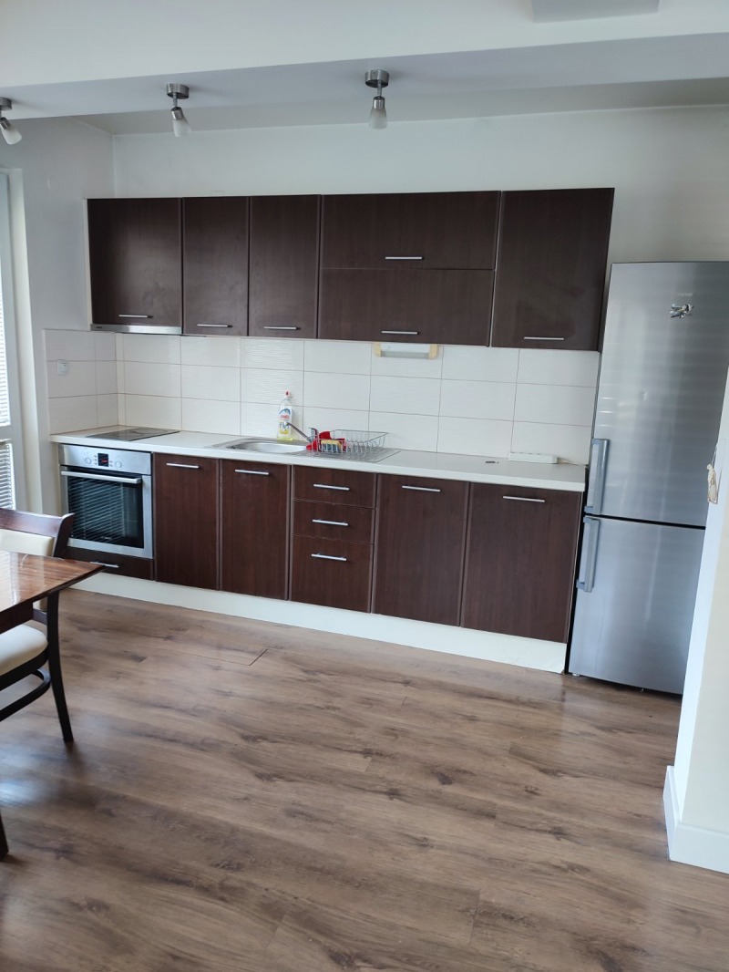 Дава под наем 3-СТАЕН, гр. Пловдив, Централна гара, снимка 2 - Апартаменти - 53376335