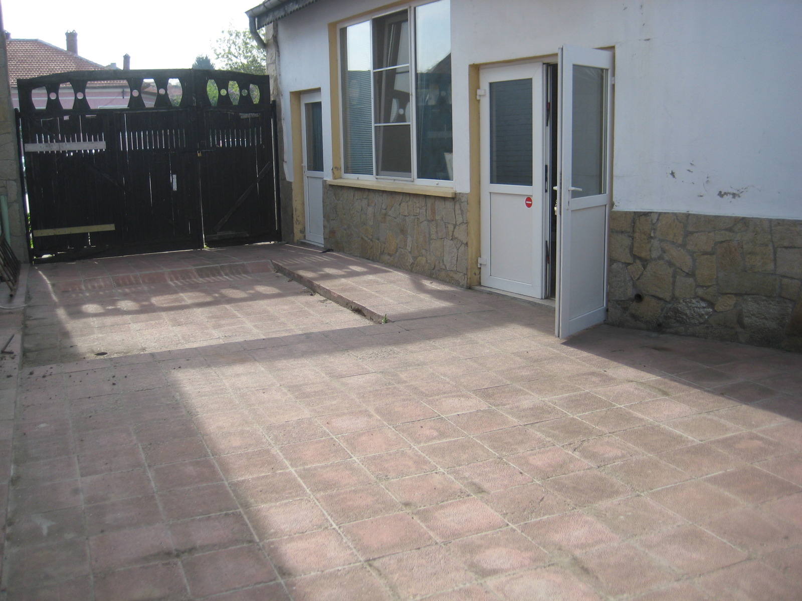 Дава под наем ПРОМ. ПОМЕЩЕНИЕ, гр. Русе, Здравец Изток, снимка 11 - Производствени сгради - 53859600