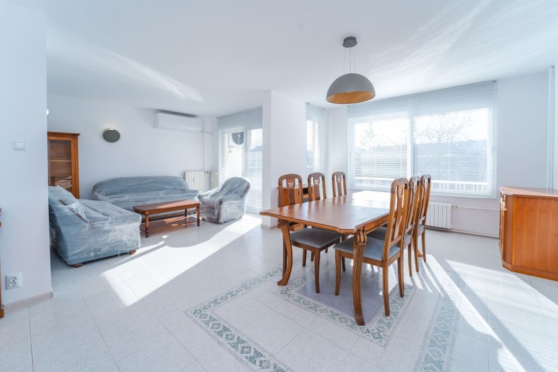 Дава под Наем 4-СТАЕН в град София, Гео Милев - 150 кв.м / 1 500 € » 2 933.75 лв., ЪНЛИМИТЕД - РАБОТИ 7 ДНИ В СЕДМИЦАТА БЕЗ ПОЧИВЕН ДЕН - ТЕЛ 0895 212121