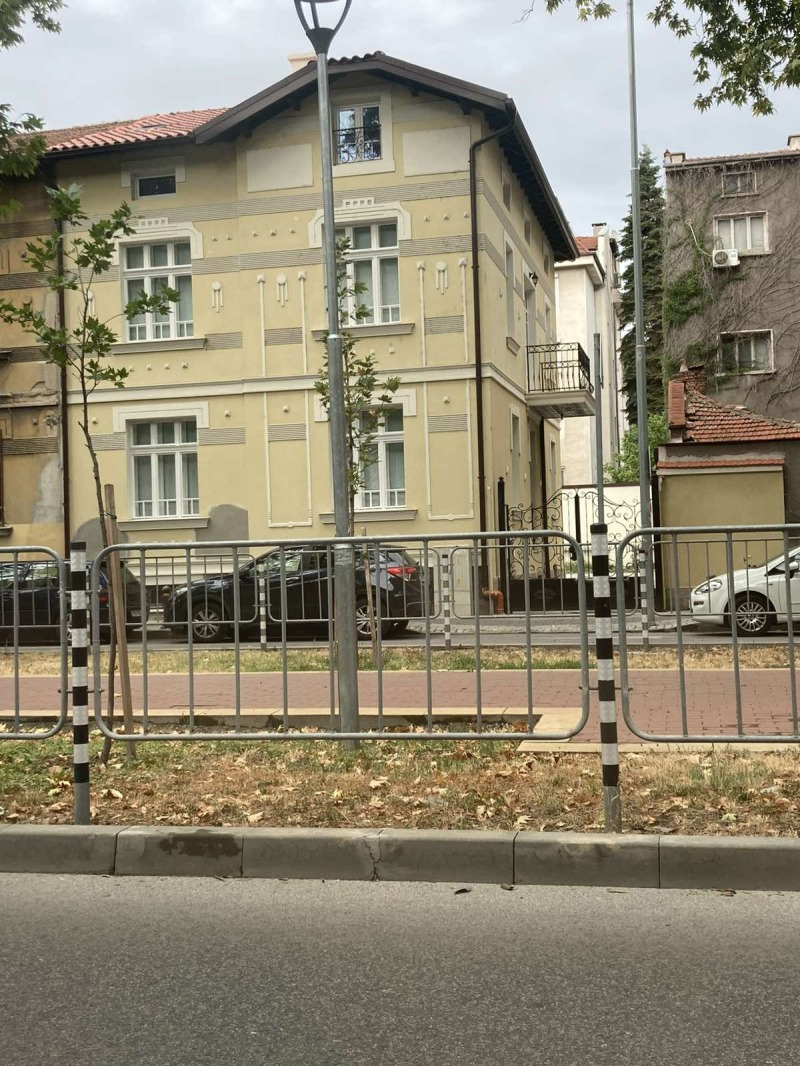 En renta  Oficina Plovdiv , Tsentar , 420 metros cuadrados | 23506572 - imagen [2]