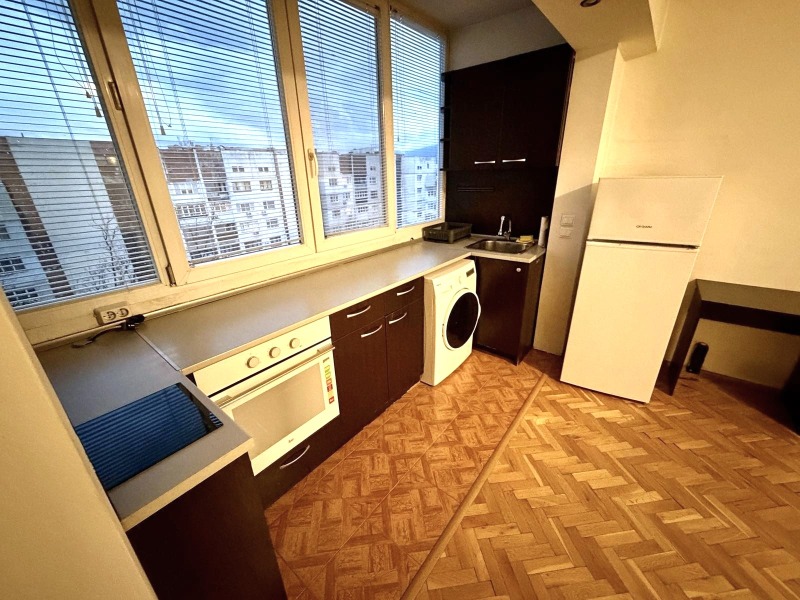 Дава под наем 2-СТАЕН, гр. София, Света Троица, снимка 2 - Апартаменти - 53032652