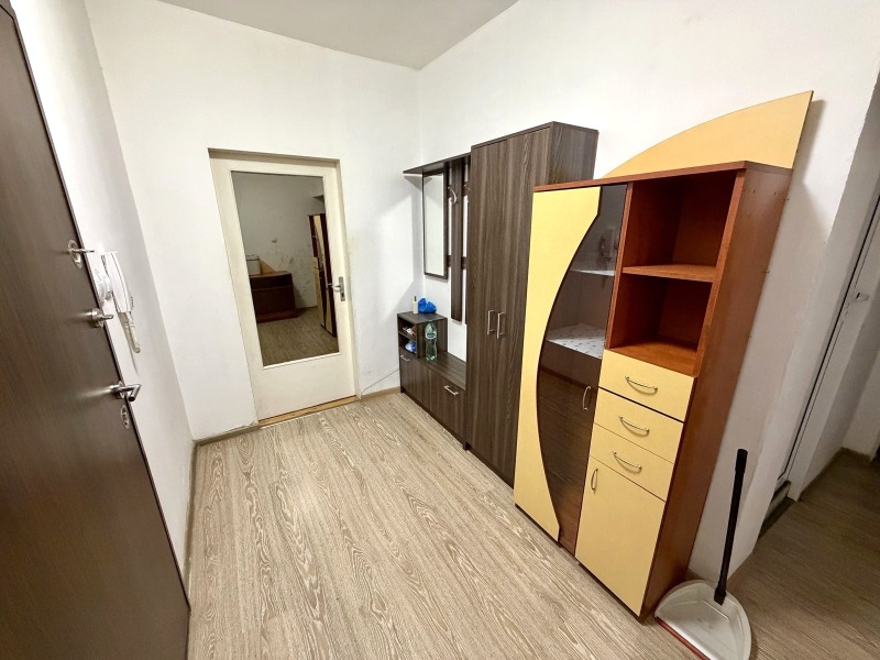 Дава под наем 2-СТАЕН, гр. София, Света Троица, снимка 4 - Апартаменти - 53032652