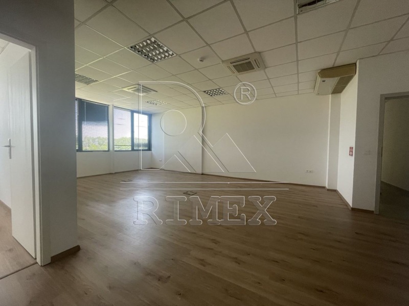 Te huur  Kantoor Plovdiv , Industrialna zona - Sever , 145 m² | 24301700 - afbeelding [4]