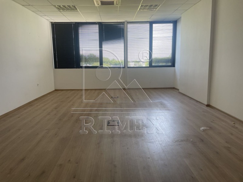 Te huur  Kantoor Plovdiv , Industrialna zona - Sever , 145 m² | 24301700 - afbeelding [10]