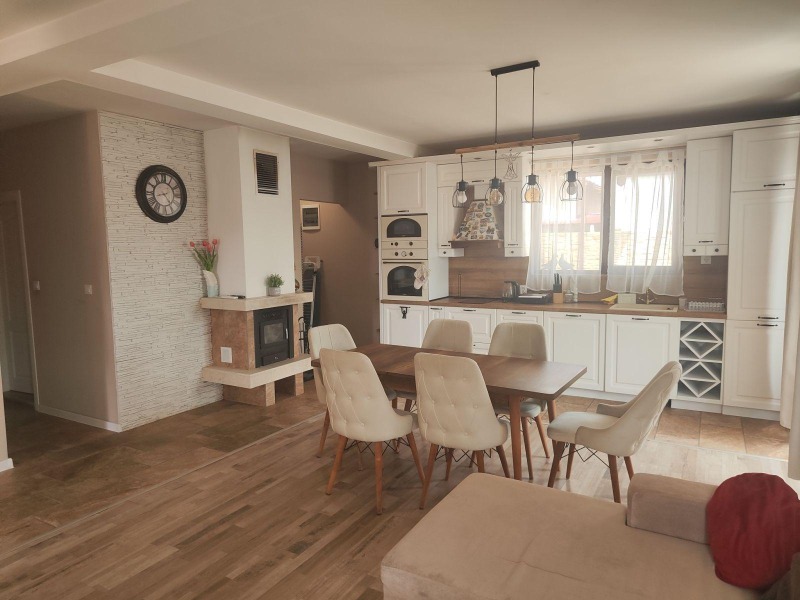 Para alugar  Casa região Sófia , Bojurichtche , 100 m² | 31987978 - imagem [2]