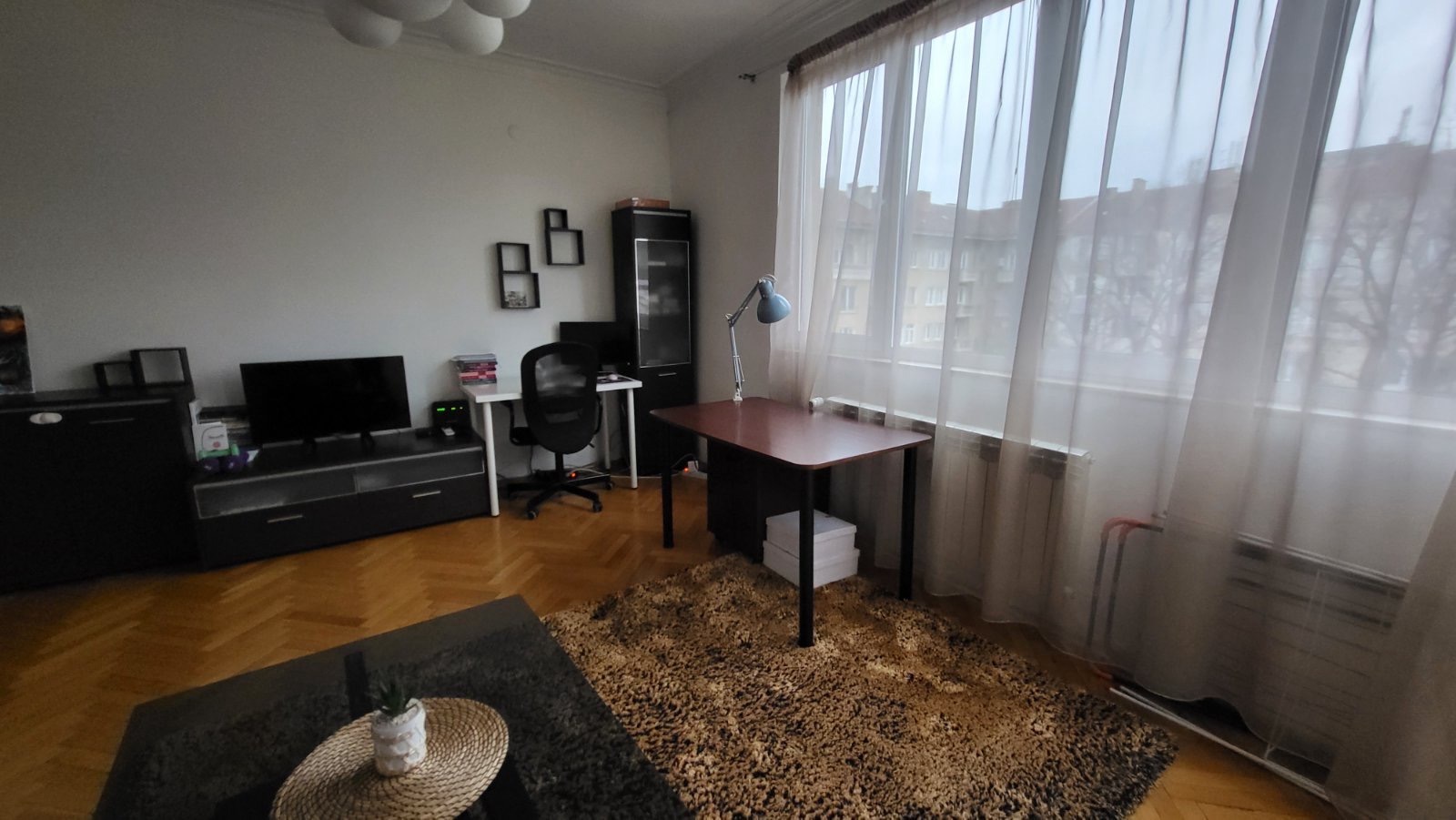 Дава под наем 3-СТАЕН, гр. София, Център, снимка 2 - Апартаменти - 53992938