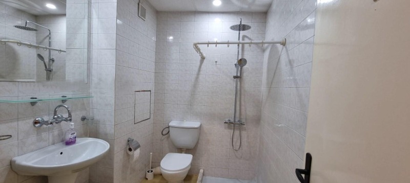 A louer  2 chambres Sofia , Hladilnika , 114 m² | 52991133 - image [8]