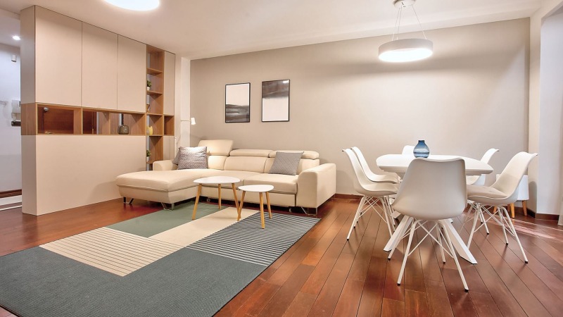 Kiadó  3 hálószobás Sofia , Iztok , 180 négyzetméter | 93185059