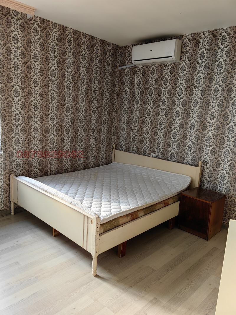 Дава под наем ЕТАЖ ОТ КЪЩА, гр. Русе, Родина 1, снимка 9 - Етаж от къща - 52668842