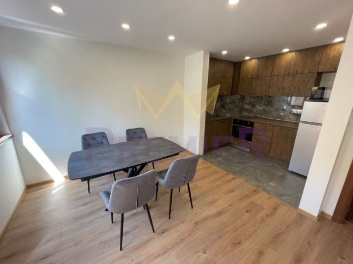 Para alugar  1 quarto Varna , Liatno kino Trakiia , 65 m² | 54371028 - imagem [2]