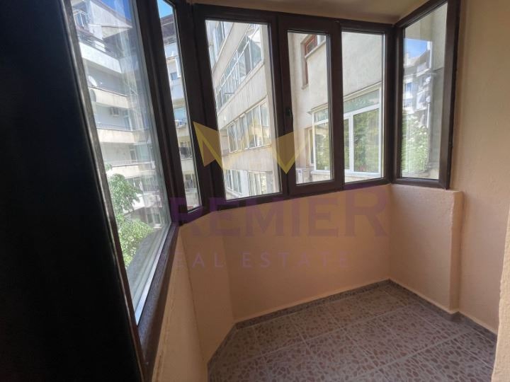 Para alugar  1 quarto Varna , Liatno kino Trakiia , 65 m² | 54371028 - imagem [7]