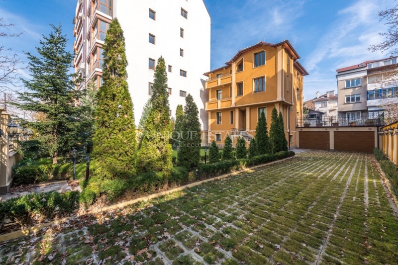 Zu vermieten  Haus Sofia , Zentar , 400 qm | 57290656 - Bild [3]