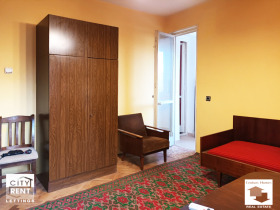 1 dormitorio Akatsiya, Veliko Tarnovo 3