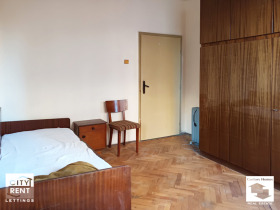 1 dormitorio Akatsiya, Veliko Tarnovo 4