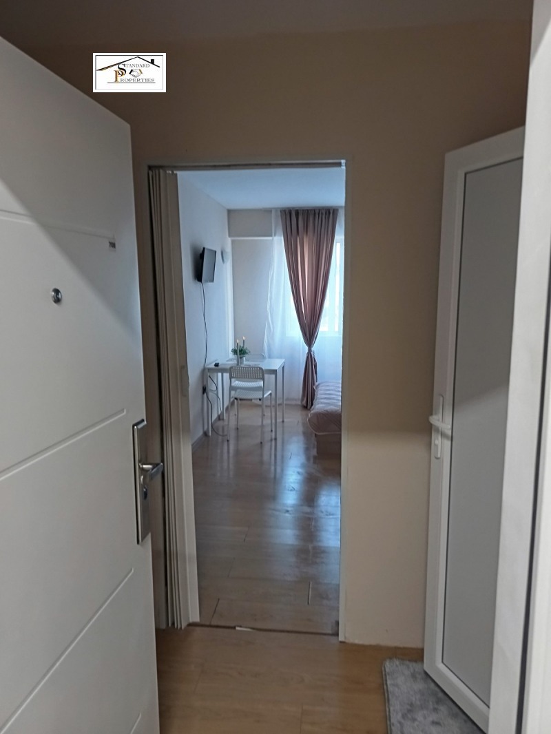 Til leje  Studie Pernik , Moshino , 24 kvm | 28338601 - billede [4]