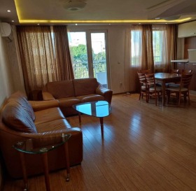 2 slaapkamers Lagera, Sofia