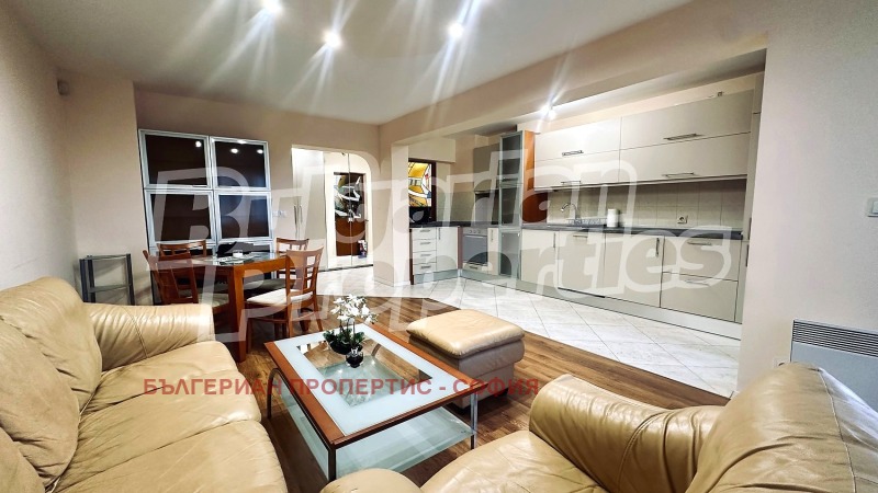 Дава под наем 3-СТАЕН, гр. София, Център, снимка 2 - Апартаменти - 52720950