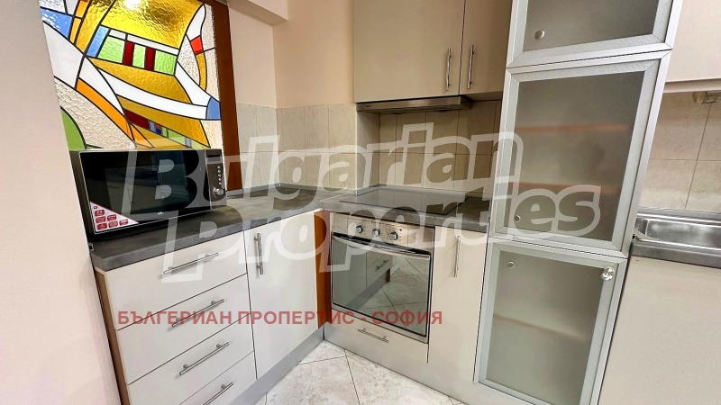 Дава под наем 3-СТАЕН, гр. София, Център, снимка 3 - Апартаменти - 52720950