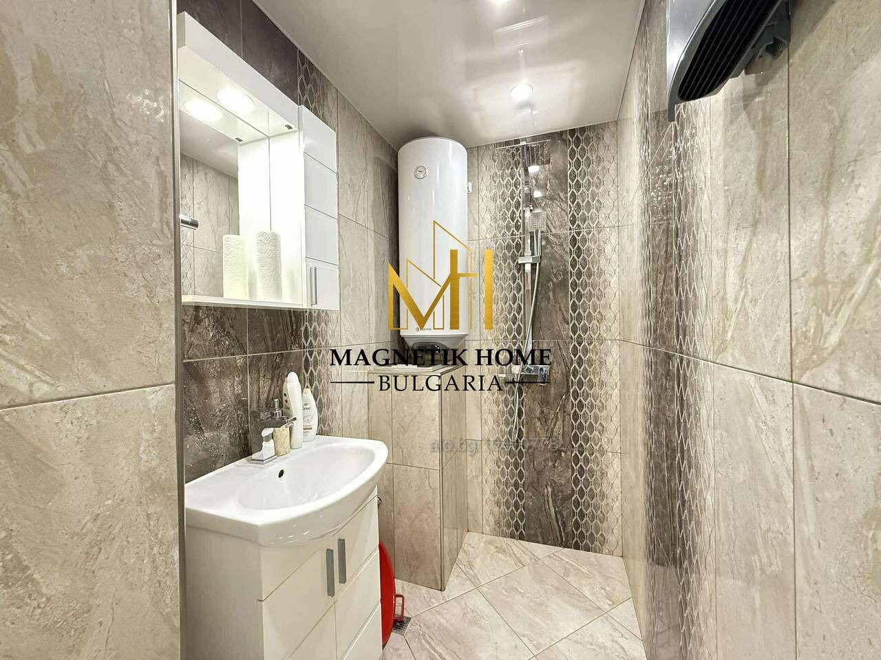 Дава под наем 3-СТАЕН, гр. Бургас, Братя Миладинови, снимка 2 - Апартаменти - 53876933