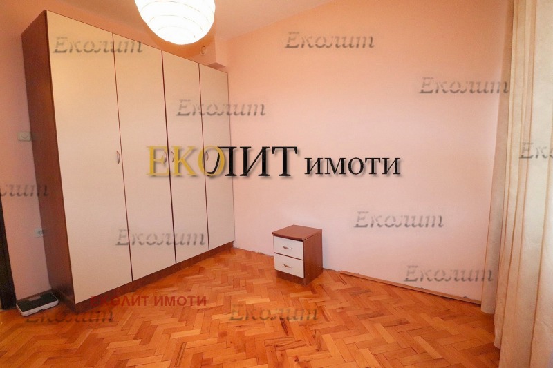 Til leie  1 soverom Sofia , Tsentar , 65 kvm | 66624342 - bilde [4]