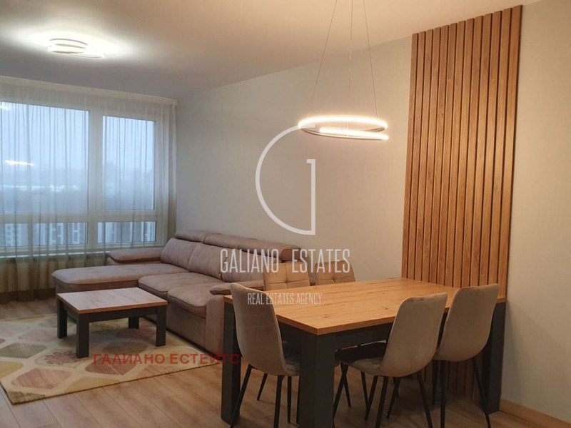 Te huur  2 slaapkamers Sofia , Druzjba 2 , 116 m² | 27443895