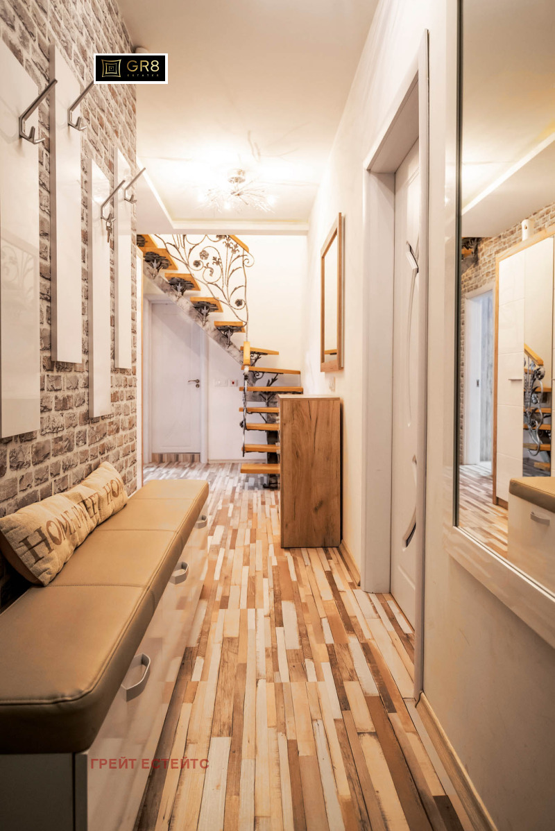 K pronájmu  3 ložnice Sofia , Banišora , 115 m2 | 42798928 - obraz [14]
