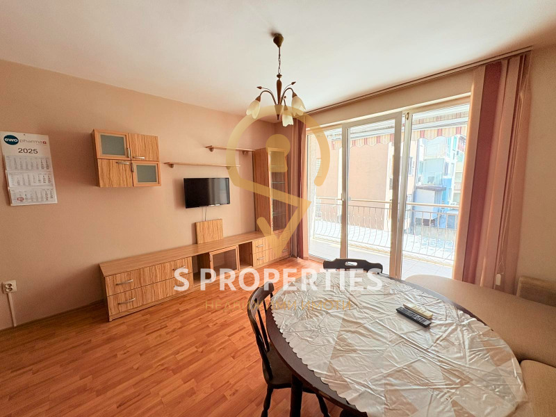 Zu vermieten  2 Schlafzimmer Warna , HEI , 85 qm | 48619760 - Bild [3]