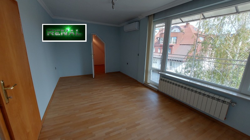 Da affittare  3 camere da letto Sofia , Tsentar , 160 mq | 71183355 - Immagine [10]