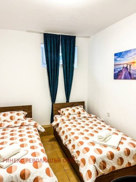 Многостайни апартаменти под наем в град Бургас - изображение 20 