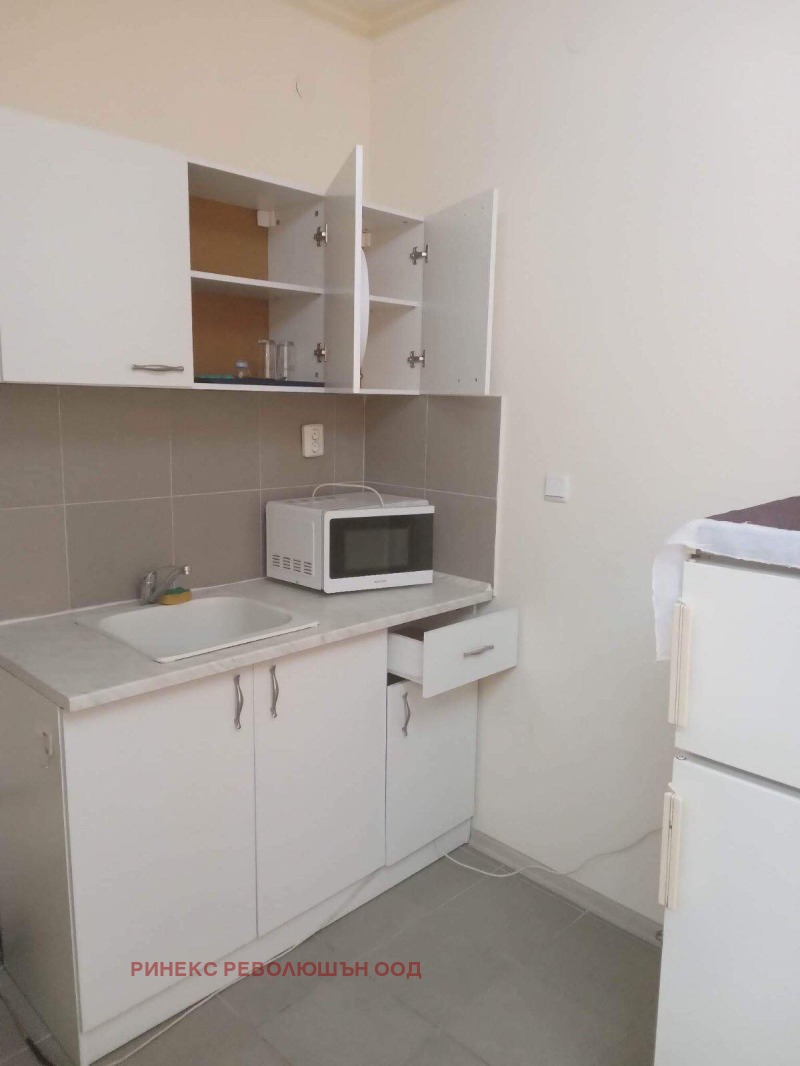 Te huur  Studio Burgas , Promisjlena zona - Jug , 55 m² | 36062832