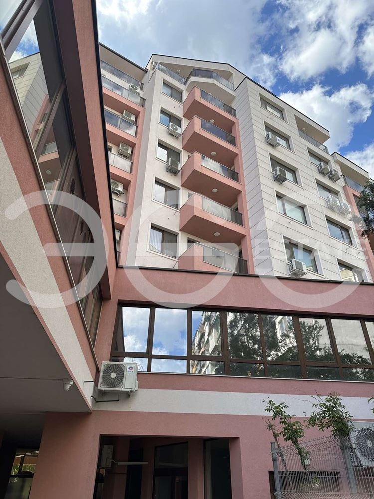 Kiadó  2 hálószobás Varna , Trosevo , 90 négyzetméter | 47901972