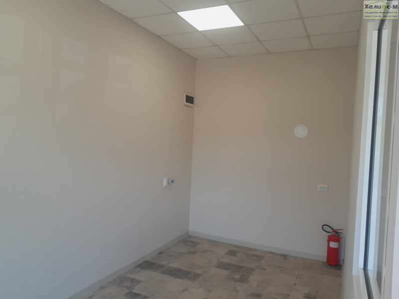 Дава под наем МАГАЗИН, гр. Монтана, Широк център, снимка 5 - Магазини - 52622211