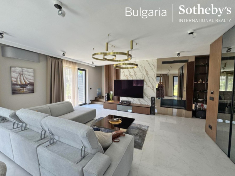 Под наем КЪЩА, град София, Симеоново • 4500 € / 8801.24 лв. • 91124292 1