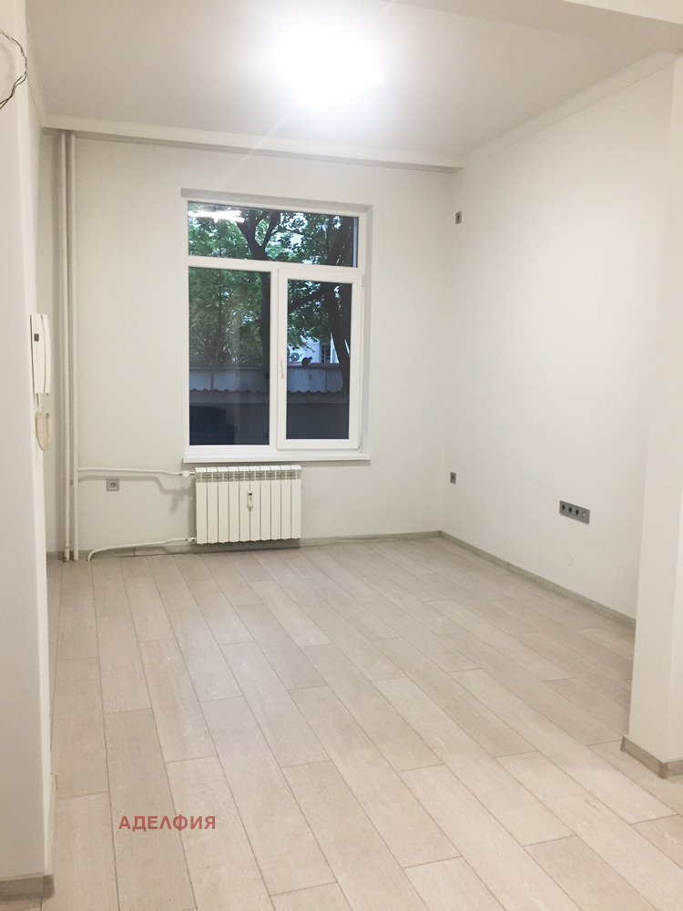 Kiadó  Hivatal Sofia , Centar , 53 négyzetméter | 49696572 - kép [2]