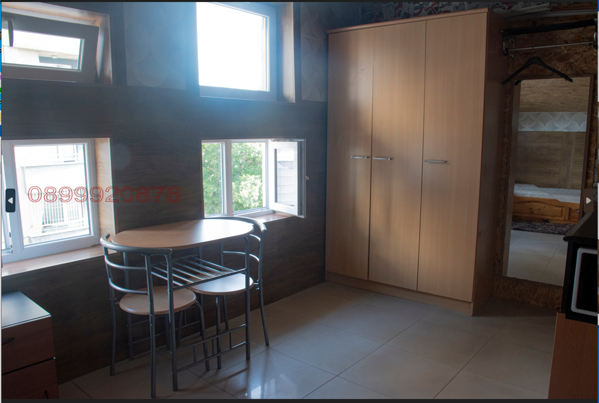 Дава под наем АТЕЛИЕ, ТАВАН, гр. София, Център