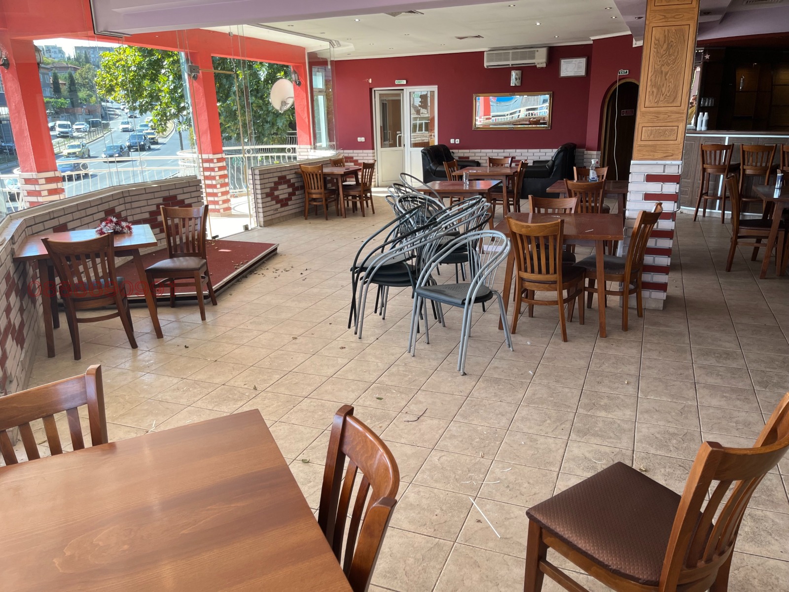 Дава под наем ЗАВЕДЕНИЕ, гр. Кърджали, Веселчане, снимка 4 - Заведения - 53778329