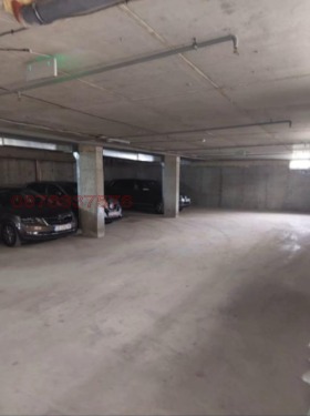 ГАРАЖ, ПАРКОМЯСТО, 16 m2