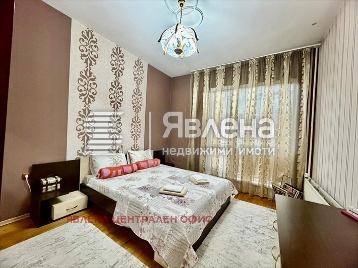 Дава под наем 3-СТАЕН, гр. София, Център, снимка 5 - Апартаменти - 56107866