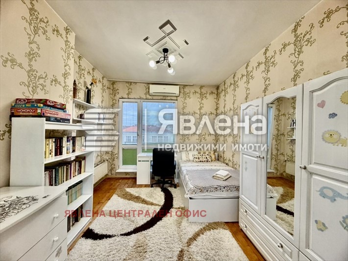 Дава под наем 3-СТАЕН, гр. София, Център, снимка 4 - Апартаменти - 56107866