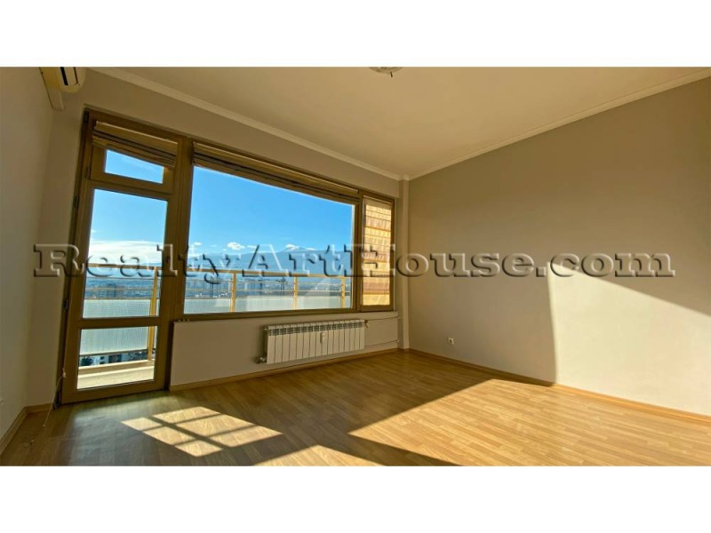 For Rent  3+ bedroom Sofia , Izgrev , 195 sq.m | 78300008 - image [7]