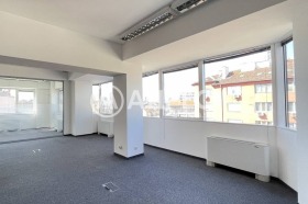 Kantoor Tsentar, Sofia