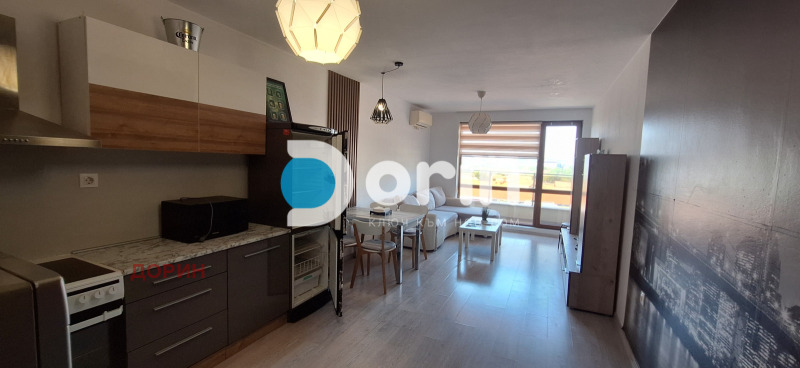 Te huur  2 slaapkamers Plovdiv , Trakija , 96 m² | 19511247